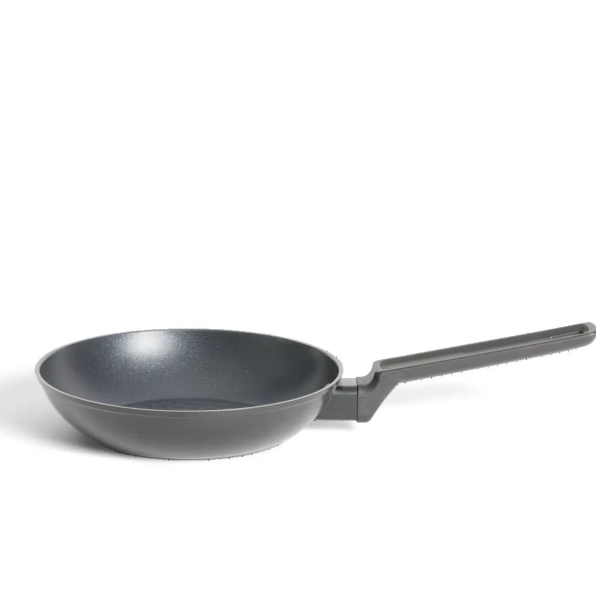 Gifi Cuisson^Poêle tous feux dont induction aluminium noir Ø20cm